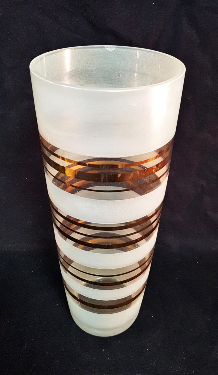 Стъклена ваза Стъклена ваза