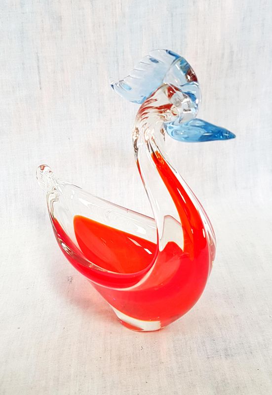 Стъклена купа жерав