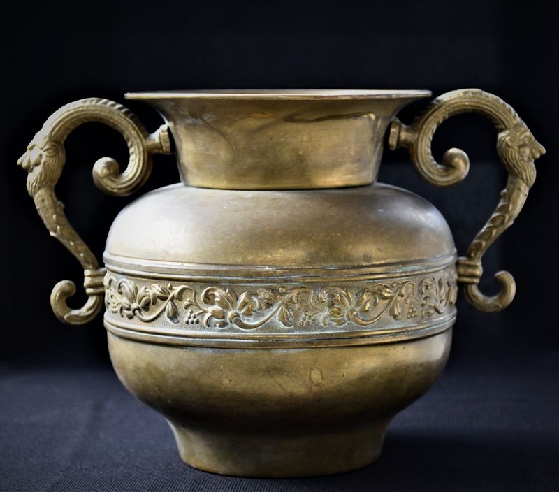 Бронзова амфора неокласицизъм - Франция