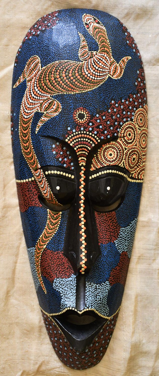 Декоративна племенна маска