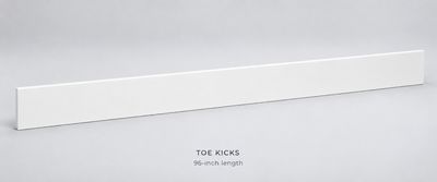 TOE KICKS