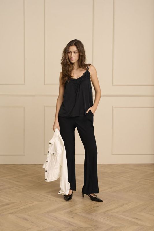 Cream Anna Top - Pitch Black