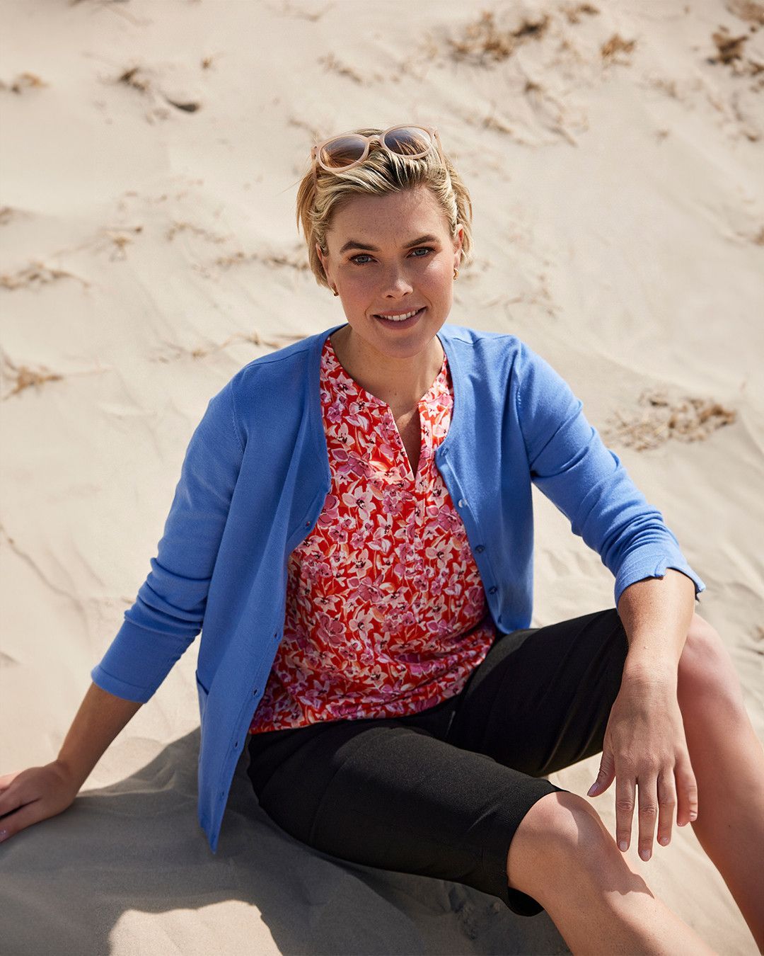 Robell Belle 04 Above Knee, Slim Fit , Straight Leg Shorts (3/4 Length)