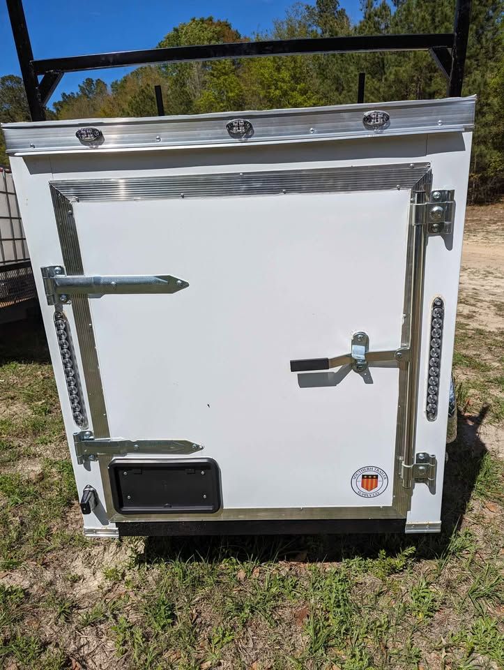 4x8 Enclosed Trailer
