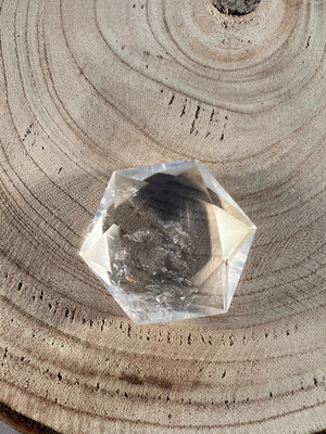 Bergkristal geslepen diamant - 39 gram