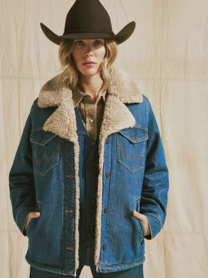 Women&#39;s Wrangler Western Sherpa Lined Denim Range Coat