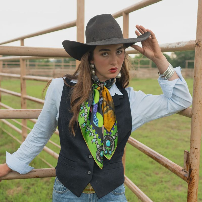 Fringe Scarves Bull in Bloom