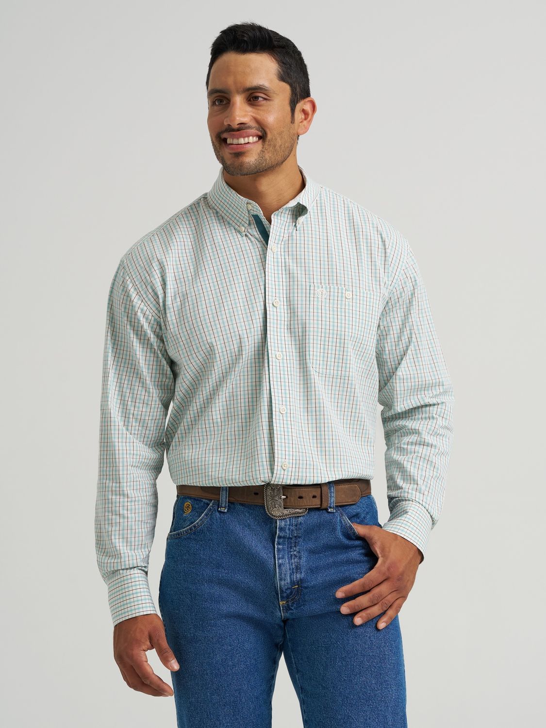 George Straight™ Long Sleeve One Pocket Button Down Shirt -Powder Blue Plaid - Wrangler Men&#39;s