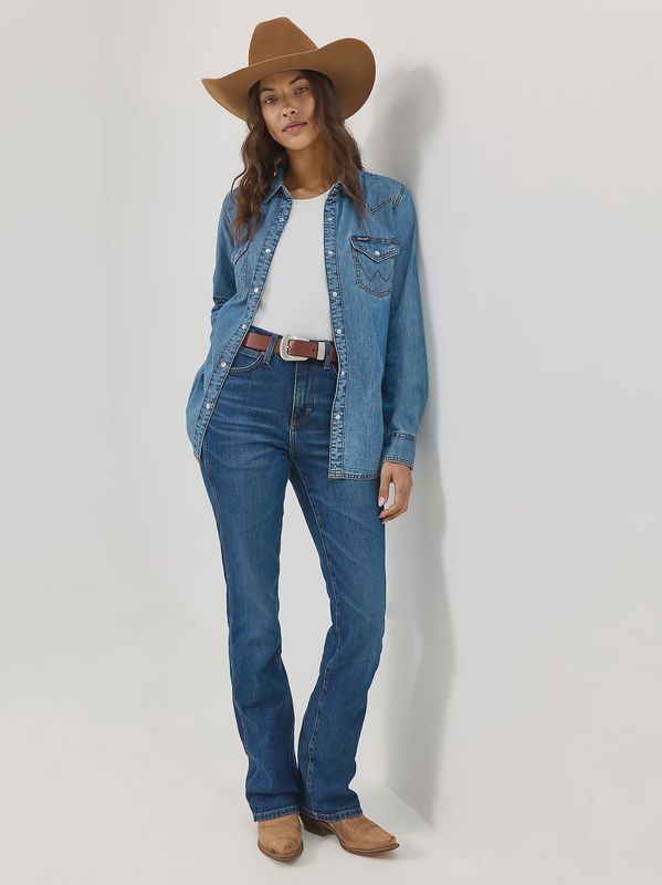 Wrangler Retro® Bailey Bootcut Jean - Medium Wash