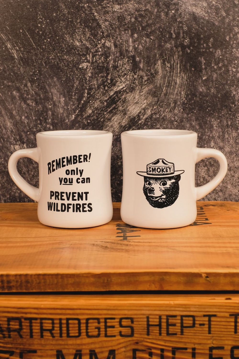 SMOKEY DINER MUG