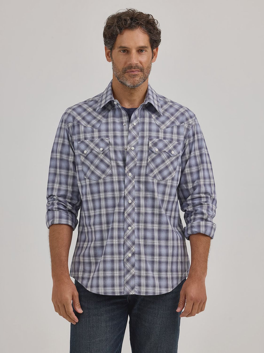 Wrangler Men&#39;s Long Sleeve Shirt - Modern Fit - Stonewash Blue