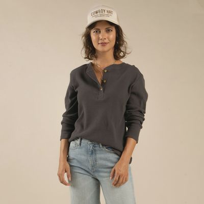 The Maven Henley - Charcoal - Women&#39;s - Sendero