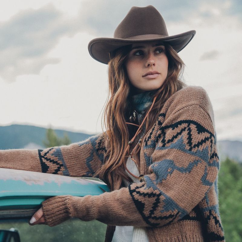 Steer Head Cropped Cardigan - Women's - Stetson