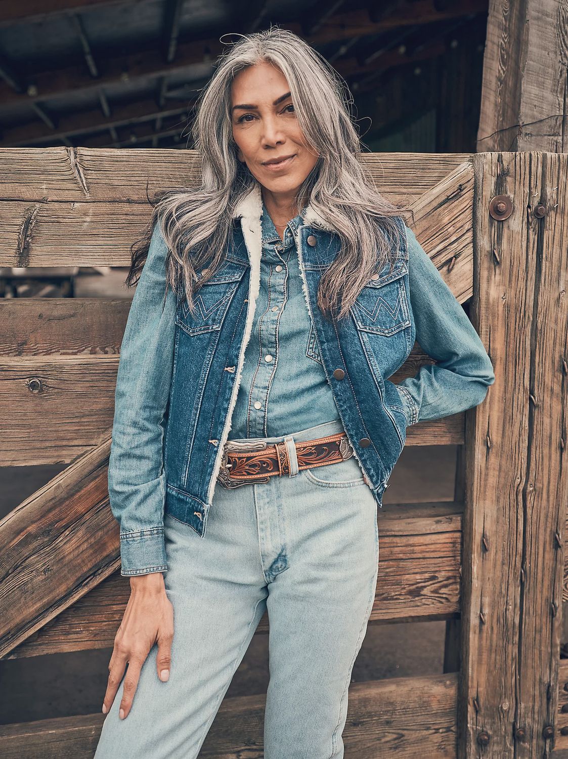 Sherpa Lined Denim Vest - Women's - Wrangler Retro® Sherpa Lined Denim Vest - Women's - Wrangler Retro®