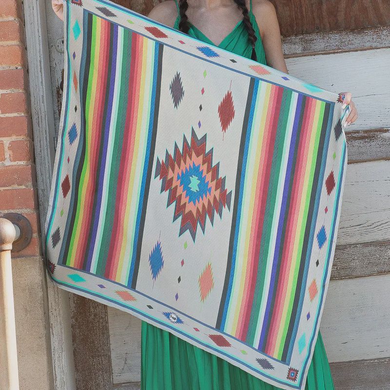 Fringe Scarves Pawnee, Size: Shorty 26" X 26"