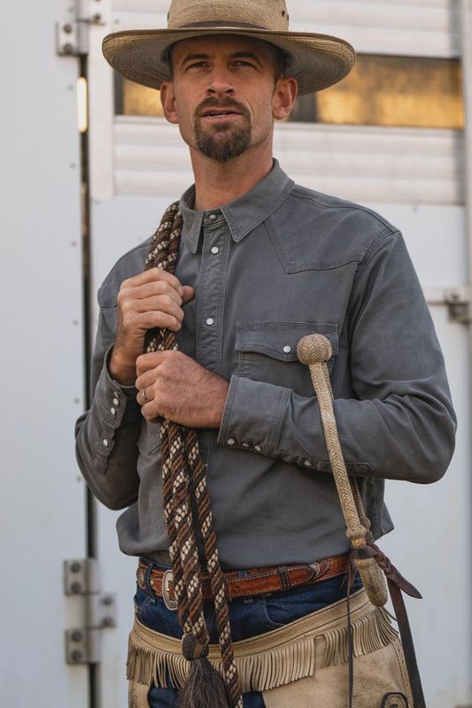 Schaefer Outfitter Men's Western Denim Snap Shirt - Carbon