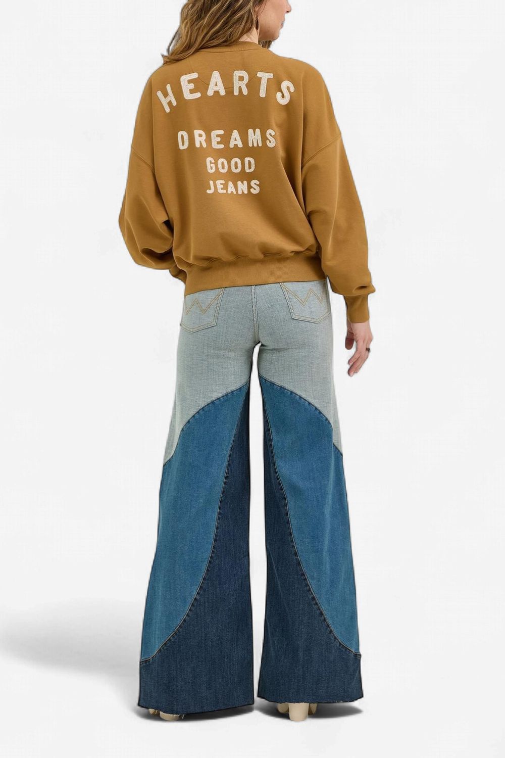 Wrangler® X Lainey Wilson Good Jeans Sweatshirt