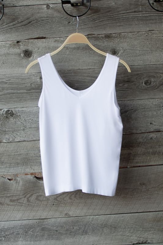 AirSoft Seamless Modal Tank - White