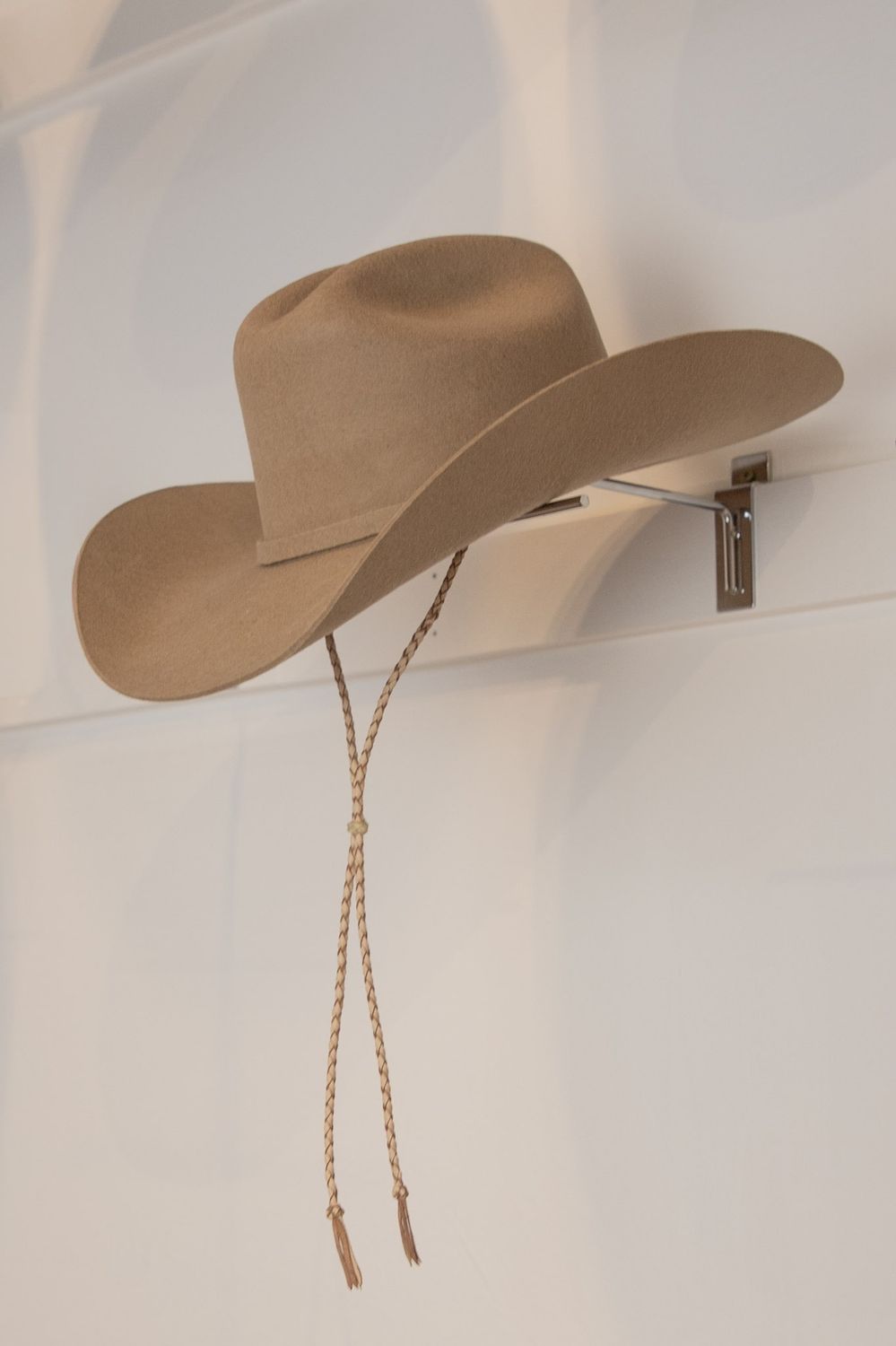 Braided Leather Stampede Strings with Pin - Sand