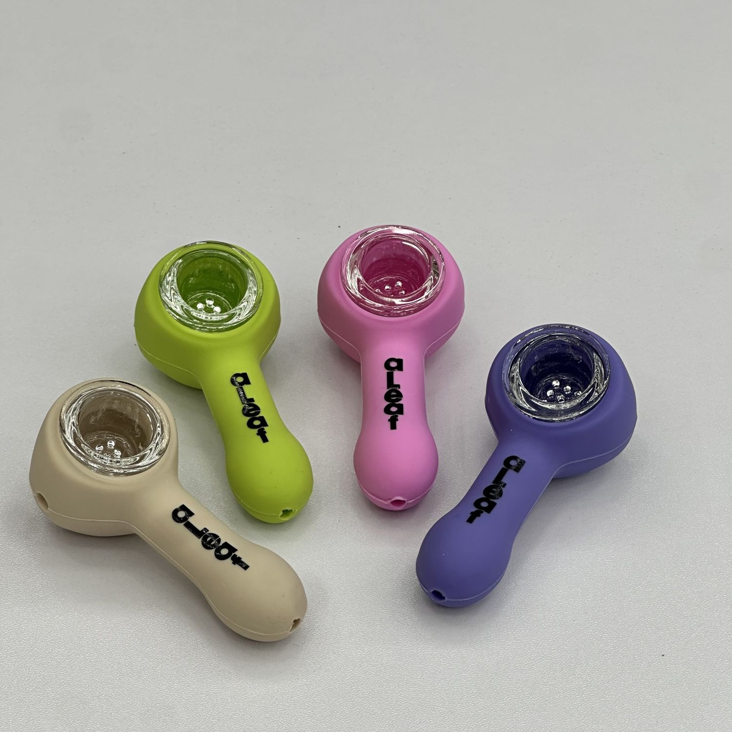 Aleaf 3" Silicone Hand Pipe glow in dark