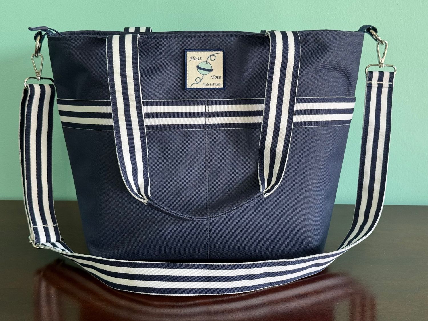 Float Tote Cruiser Tote
