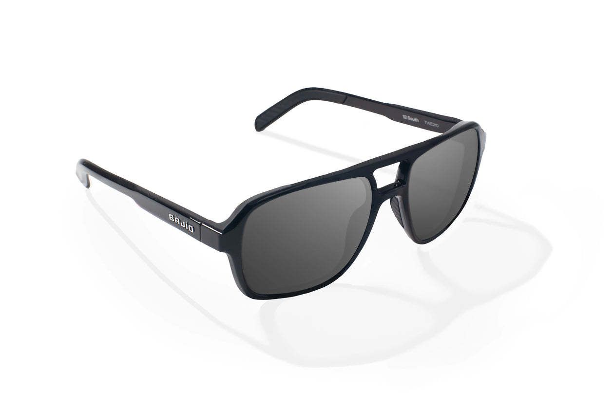 Bajio 12 South Black / Grey Glass