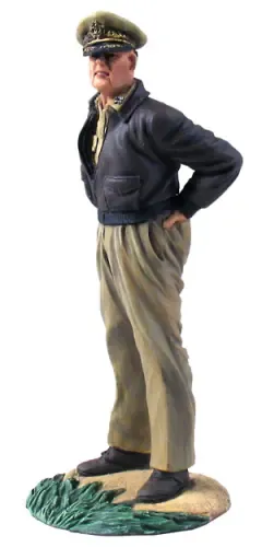 General Douglas Macarthur, Korea, 1950-1951