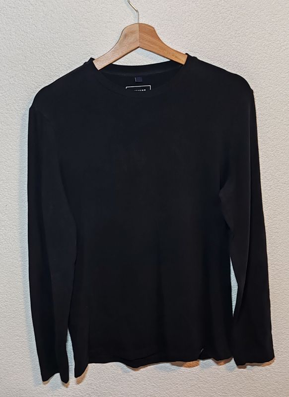 Sweatshirt Armani - Taille S Sweatshirt Armani - Taille S