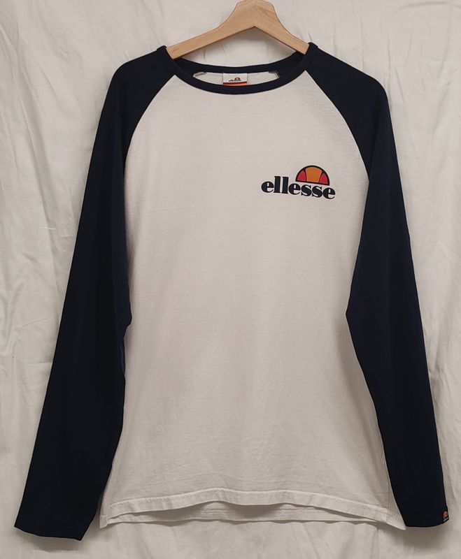 Sweatshirt Ellesse – Taille M Sweatshirt Ellesse – Taille M