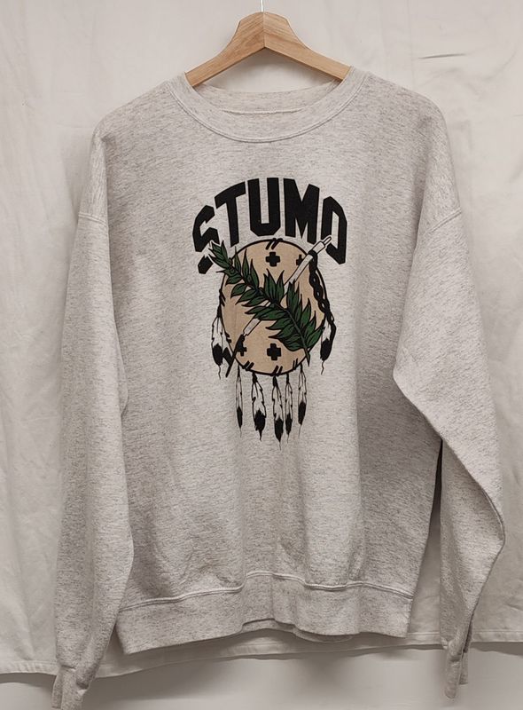 Sweat Hanes vintage années 90 en taille L – Homme ! Sweat Hanes vintage années 90 en taille L – Homme !