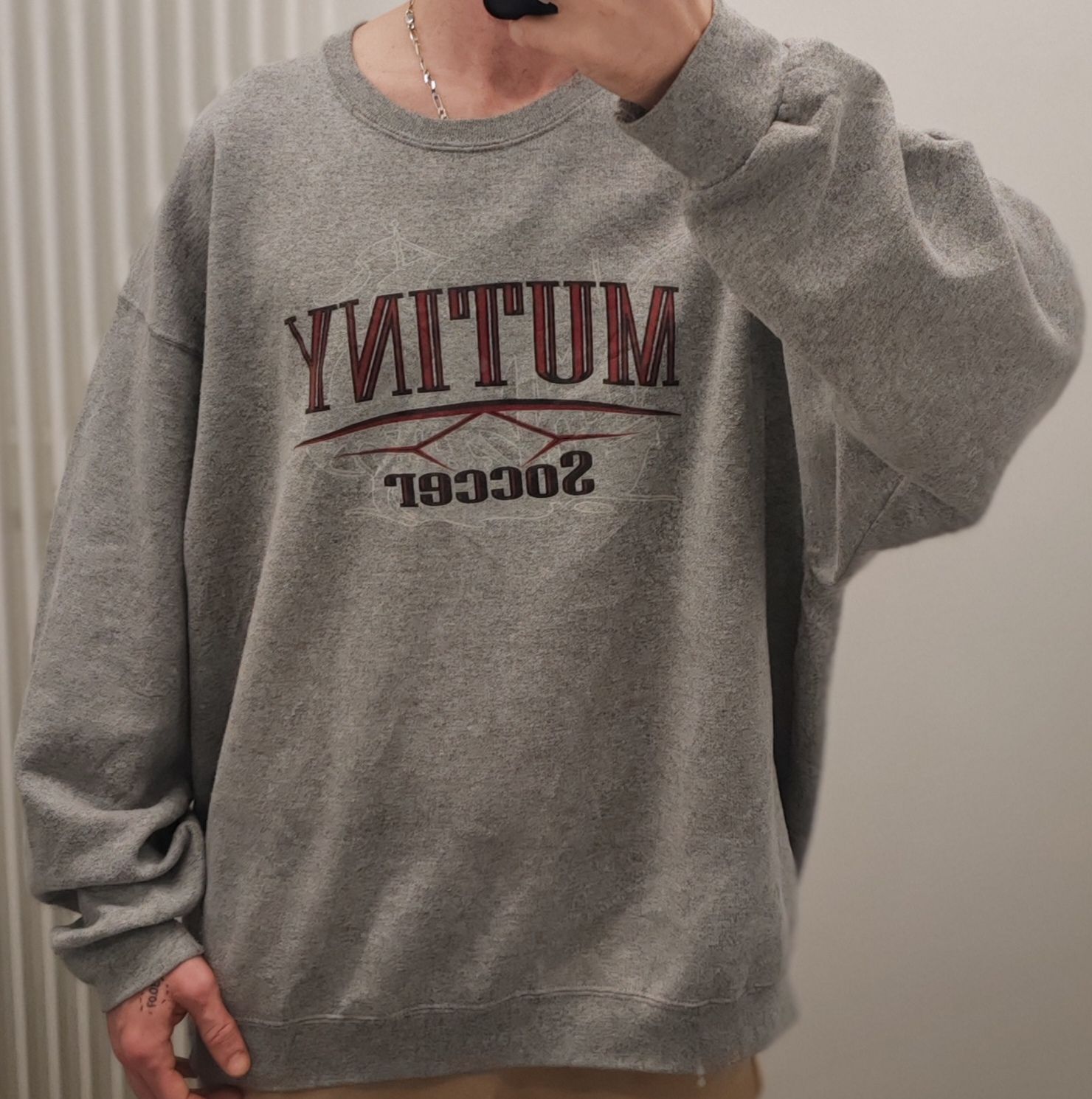 Pull vintage Mutiny Soccer des années 90 XXL Pull vintage Mutiny Soccer des années 90 XXL