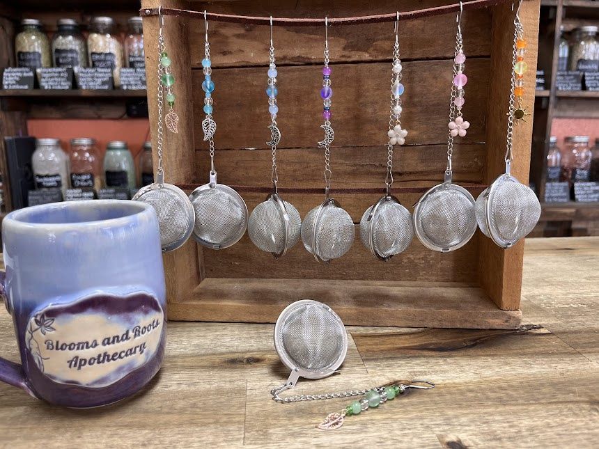 Nauti Gnome Charmed Tea Ball