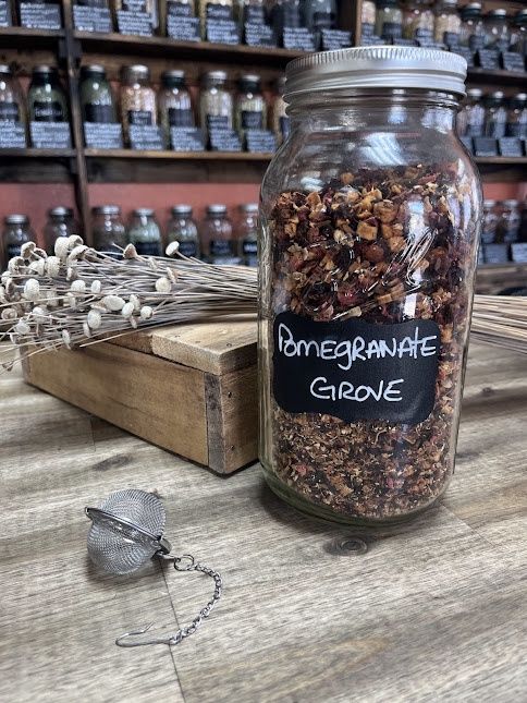 Pomegranate Grove Tea*