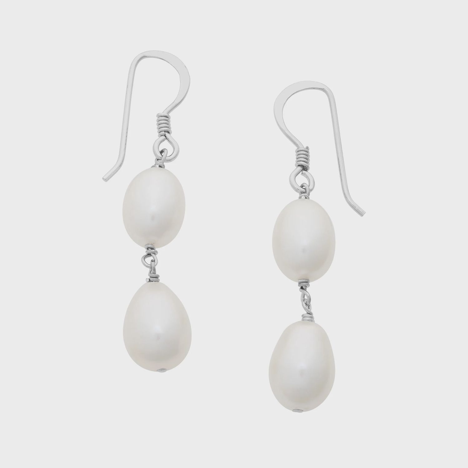 Sterling Silver Freshwater Pearl Earrings M3256