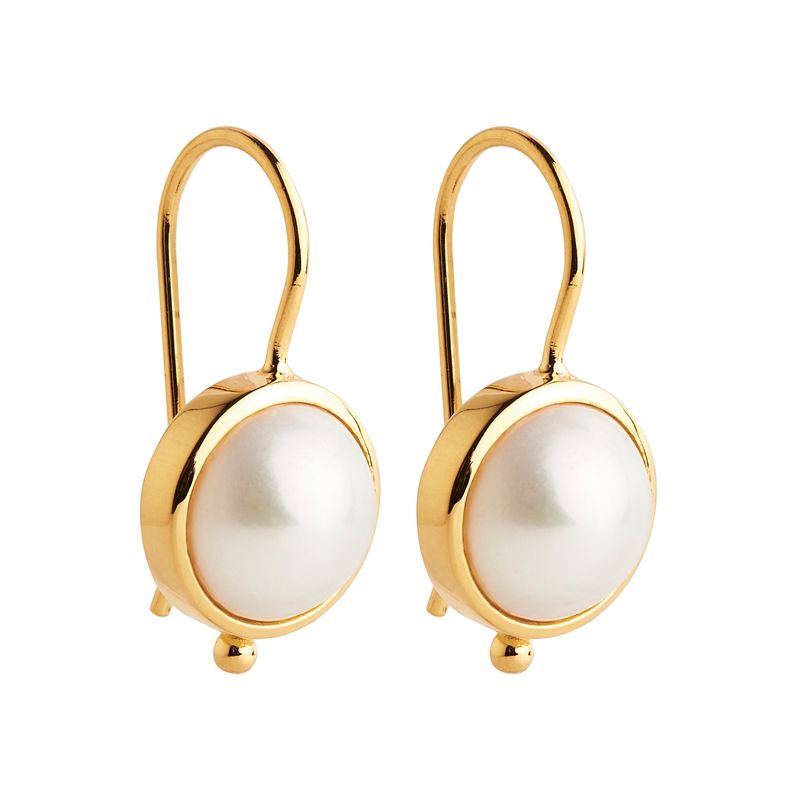 12X23mm, freshwater button pearl in yellow gold (14k 1mc) bezel with bead and fixed hook, antitarnish E6744