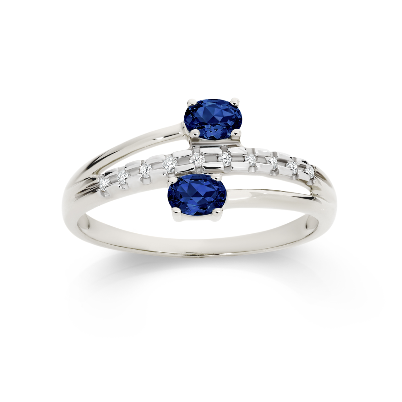 9W double oval sapphire and diamond crossover ring AU00371
