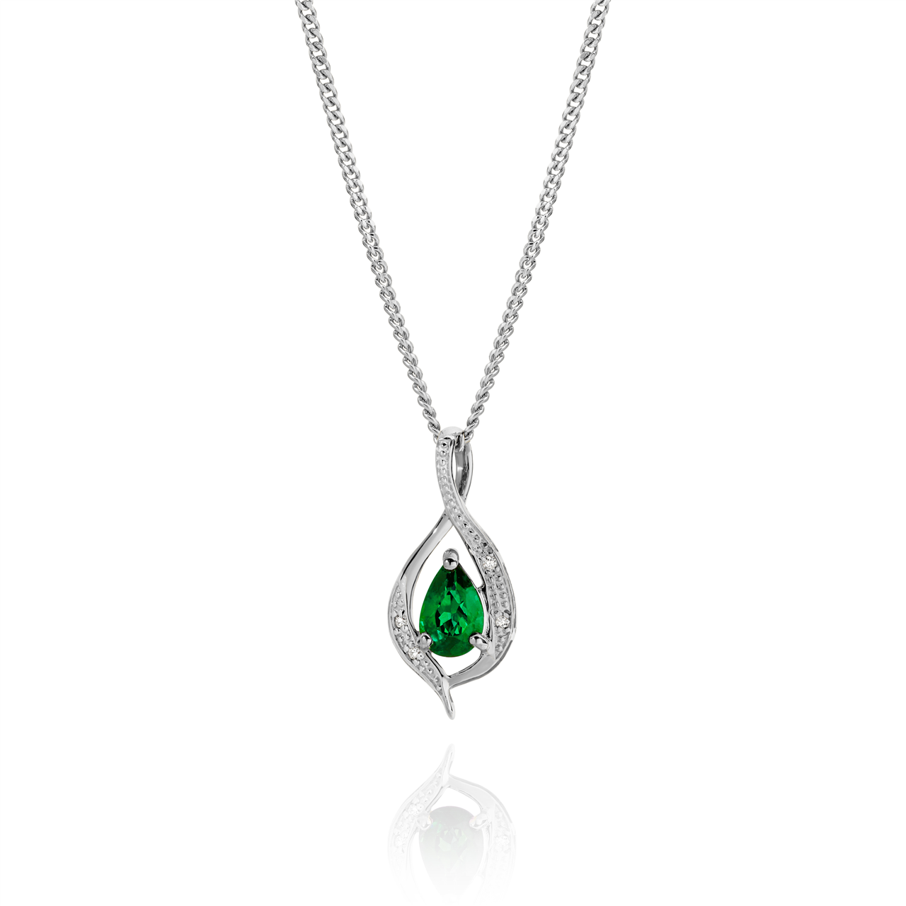 9W pear shape cr emerald and diamond pendant AU00954