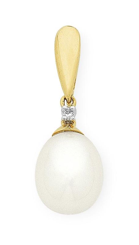9ct Gold Pearl &amp; Diamond Pendant M2828