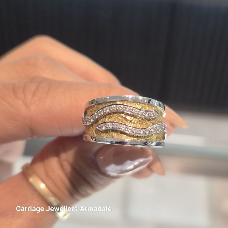 18ct 2 tone Textured Gold Diamond Wave Ring