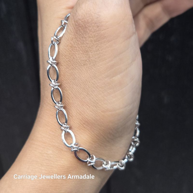 9ct White Gold Fancy Bracelet