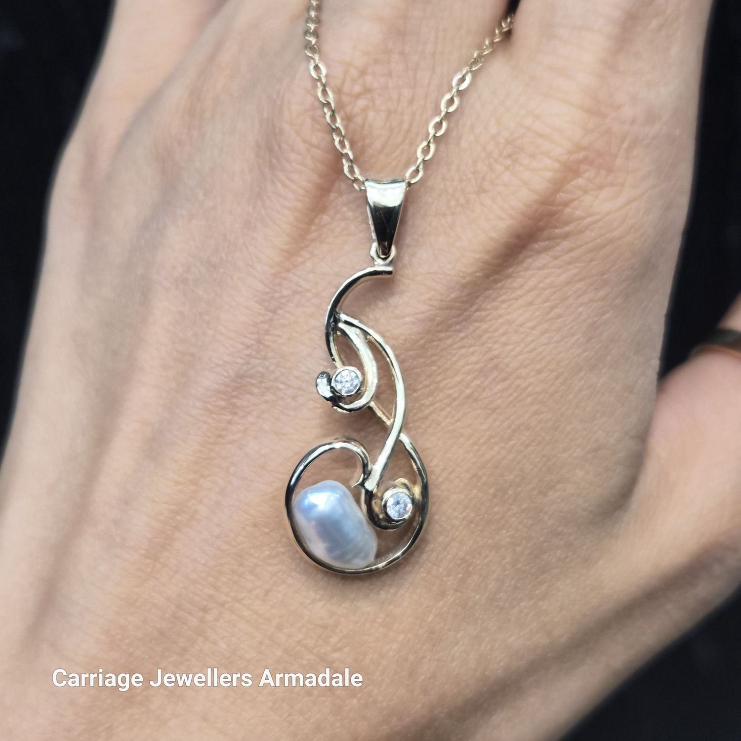 9ct Yellow Gold  Keshi Pearl with Diamond Pendant