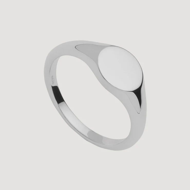 Suave Men's Silver Ring