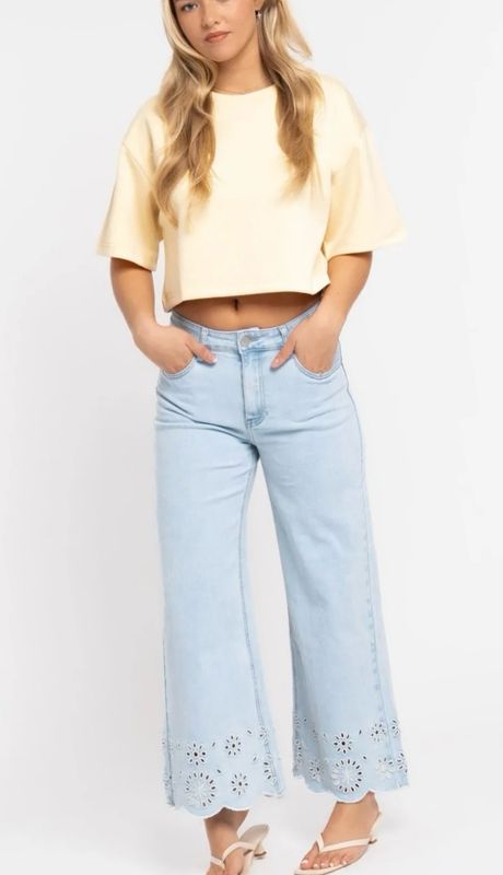 Embroidered straight leg denim