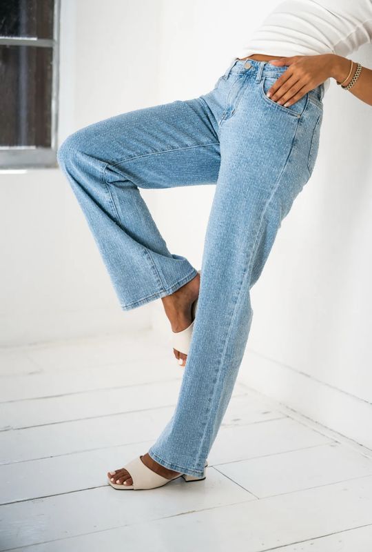 Straight leg denim