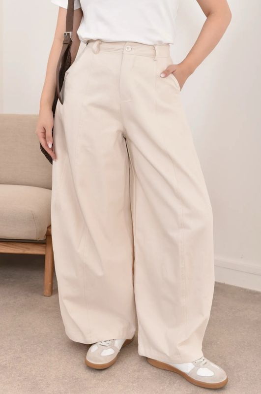 Balloon pants beige