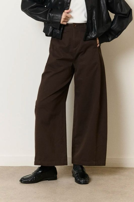 Wide leg pants brown