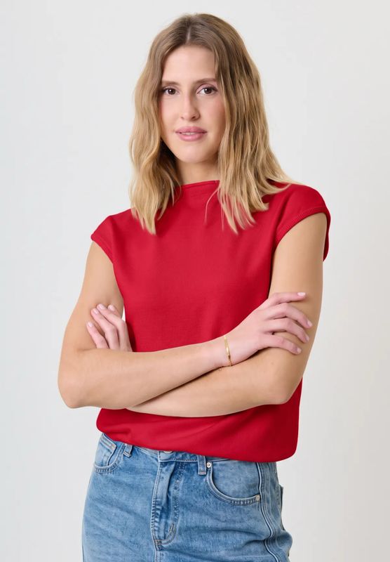 Soft highneck knit red