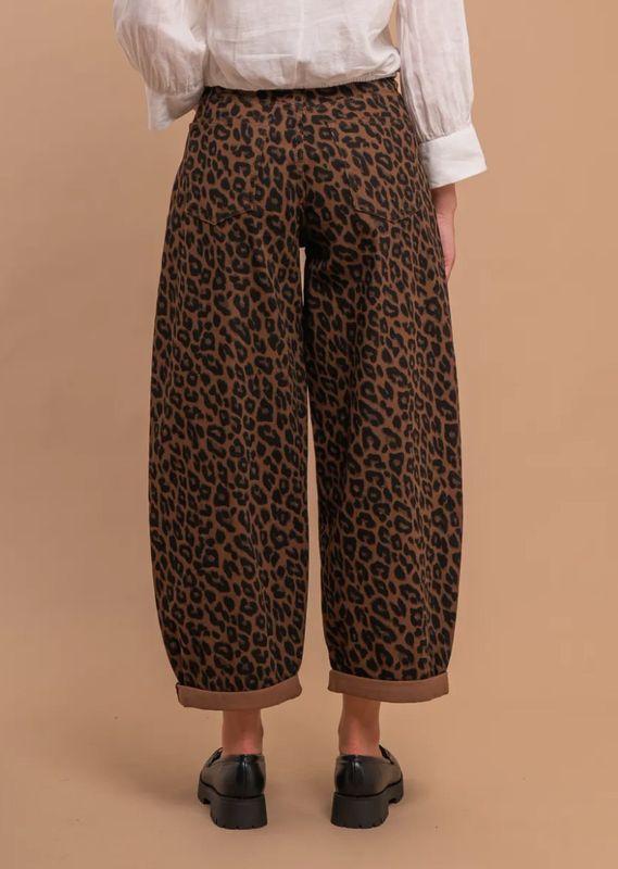 Balloon leopard denim