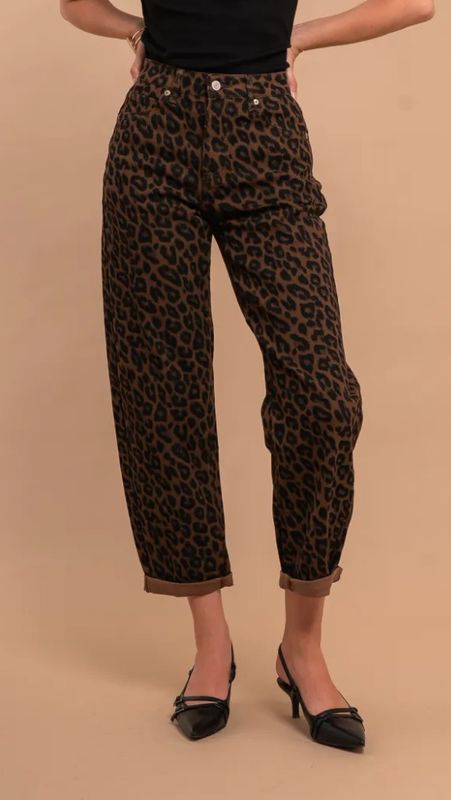 Leopard mom denim