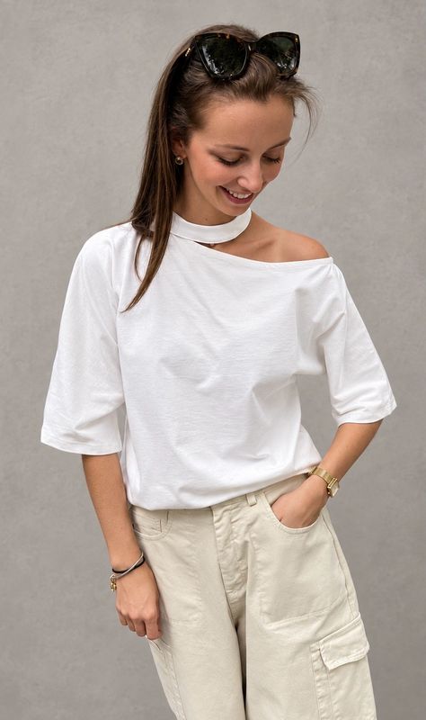 Tuscan cut out tee ecru